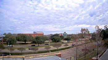 Weather camera view of Chalmette HS.