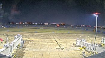 Weather camera view of Lake Charles Rgnl Arpt terminal bldg.