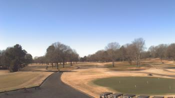 Weather camera view of Windyke Country Club.