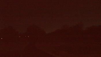 Weather camera view of Windyke Country Club.