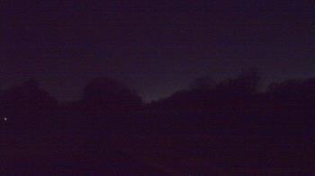 Weather camera view of Windyke Country Club.