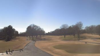 Weather camera view of Windyke Country Club.