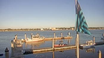 Weather camera view of Morning Star Marina.