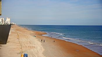 Weather camera view of Cardinal Ormond Lifeguard Station 2.