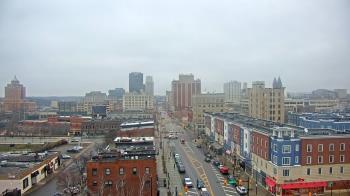 Weather camera view of Akron Beacon Journal.