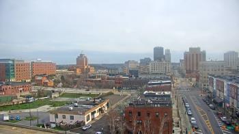 Weather camera view of Akron Beacon Journal.