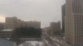 Weather camera view of Akron-Summit County Public Library.