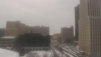 Weather camera view of Akron-Summit County Public Library.