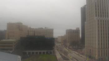 Weather camera view of Akron-Summit County Public Library.