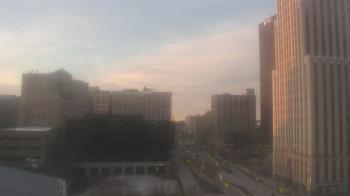 Weather camera view of Akron-Summit County Public Library.