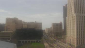 Weather camera view of Akron-Summit County Public Library.