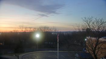 Weather camera view of Grass Lake School District 36.