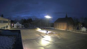 Weather camera view of Antwerp Primary School.