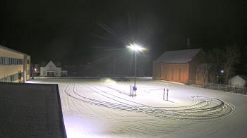 Weather camera view of Antwerp Primary School.