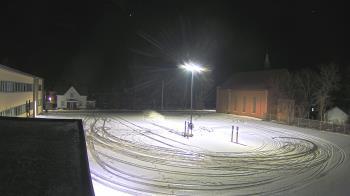 Weather camera view of Antwerp Primary School.
