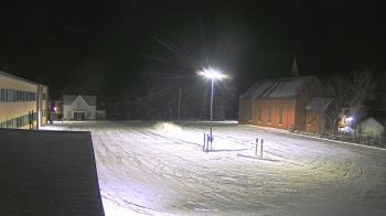 Weather camera view of Antwerp Primary School.