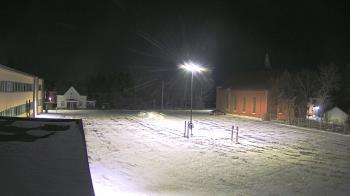Weather camera view of Antwerp Primary School.