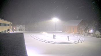 Weather camera view of Antwerp Primary School.
