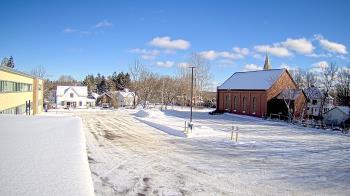 Weather camera view of Antwerp Primary School.