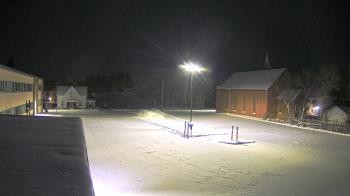 Weather camera view of Antwerp Primary School.