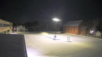 Weather camera view of Antwerp Primary School.