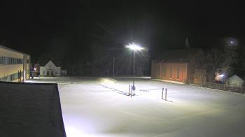 Weather camera view of Antwerp Primary School.