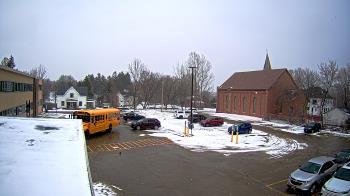 Weather camera view of Antwerp Primary School.