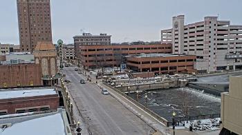 Weather camera view of City of Aurora IL.