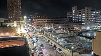 Weather camera view of City of Aurora IL.