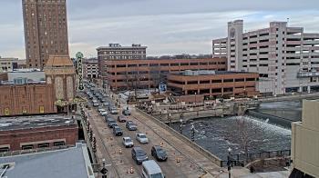 Weather camera view of City of Aurora IL.