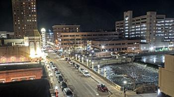 Weather camera view of City of Aurora IL.