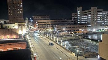 Weather camera view of City of Aurora IL.