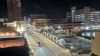 Weather camera view of City of Aurora IL.