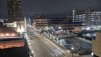 Weather camera view of City of Aurora IL.