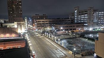 Weather camera view of City of Aurora IL.