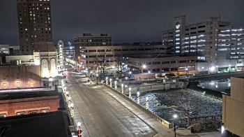 Weather camera view of City of Aurora IL.