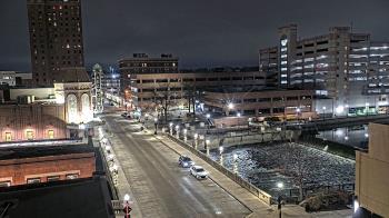Weather camera view of City of Aurora IL.