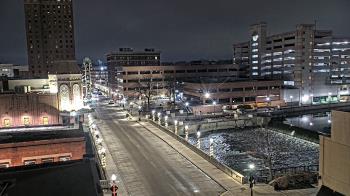 Weather camera view of City of Aurora IL.