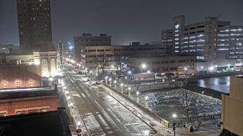 Weather camera view of City of Aurora IL.