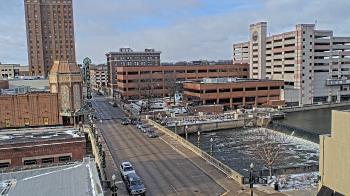 Weather camera view of City of Aurora IL.