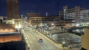Weather camera view of City of Aurora IL.