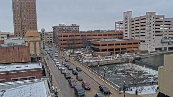 Weather camera view of City of Aurora IL.
