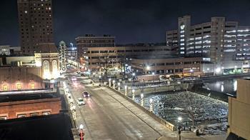Weather camera view of City of Aurora IL.