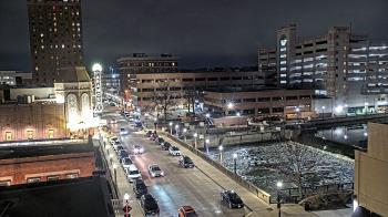 Weather camera view of City of Aurora IL.