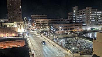 Weather camera view of City of Aurora IL.