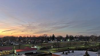 Weather camera view of Beecher ES.