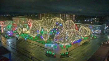 Weather camera view of Walton�s 5 & 10.