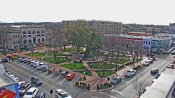 Weather camera view of Walton�s 5 & 10.