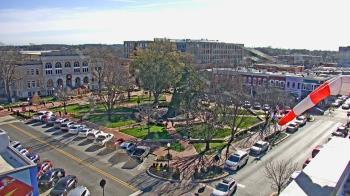 Weather camera view of Walton�s 5 & 10.