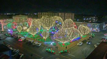 Weather camera view of Walton�s 5 & 10.